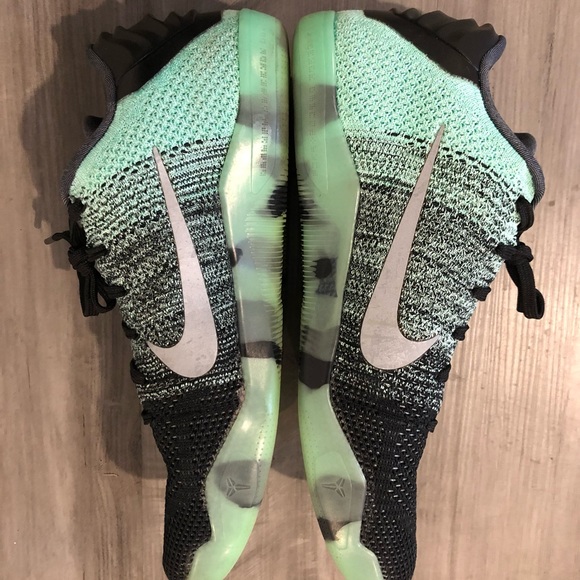 Nike Kobe 11 Elite Low All Star Northern Lights Size 11.5  Mens 2016 Kobe Bryant - Picture 7 of 12